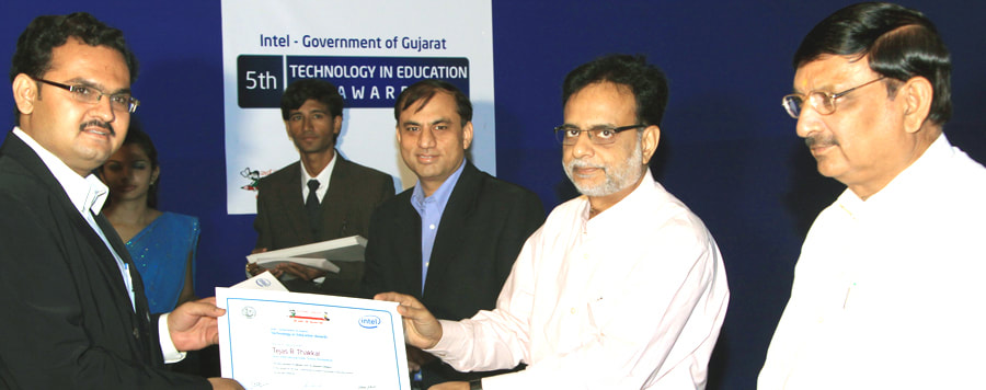 શિક્ષણમંત્રીશ્રીના હસ્તે ઈન્ટેલ ટેક્નોલોજી એવોર્ડ